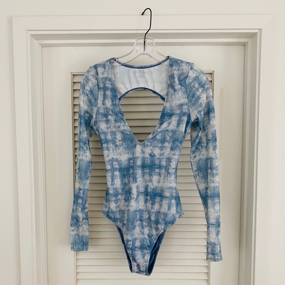 Billabong Mas Olas Blue tye dye bodysuit rashguard - Picture 4 of 6